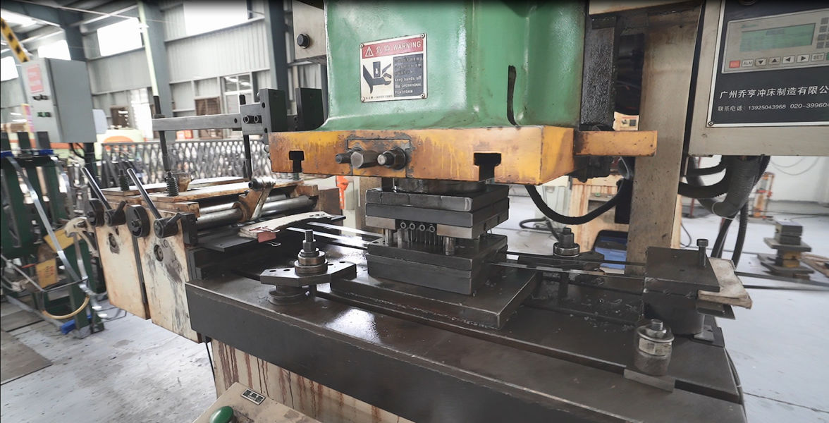 SINSEUNG TOOLS（QINGDAO） CORPORATION 製造者の生産ライン