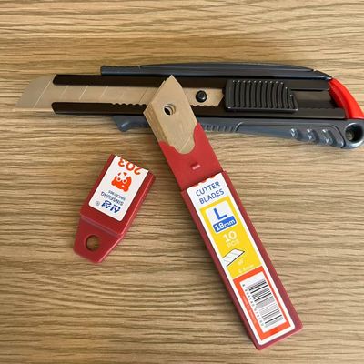 購入 精密で正確な切断 18mm 切断刃 0.5mm 厚さ 18mm 幅 オンライン製造