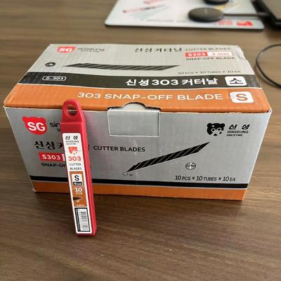 購入 高炭素鋼と0.38mm厚で作られた9mmカッターブレードでPPFカッティングをアップグレード オンライン製造