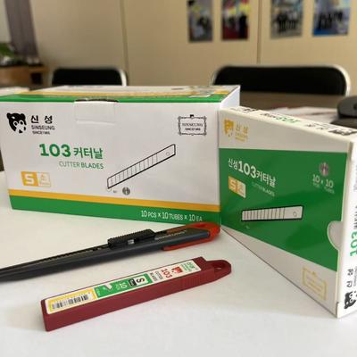 購入 0.38mm Blade Thickness Snap-off Blade for Smooth and Precise Cuts オンライン製造