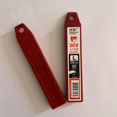 DIY エッセンシャル 18mmナイフブレード 8セグメント 高炭素鋼