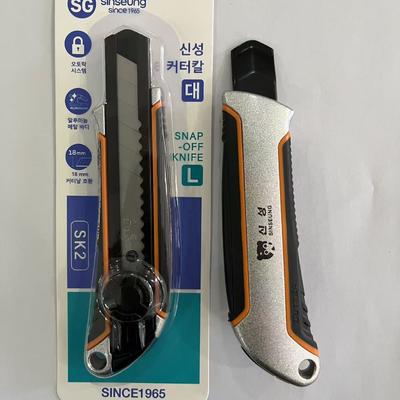 18mm 石膏ボード用ユーティリティナイフ 人間工学デザイン、ブレードガード付属